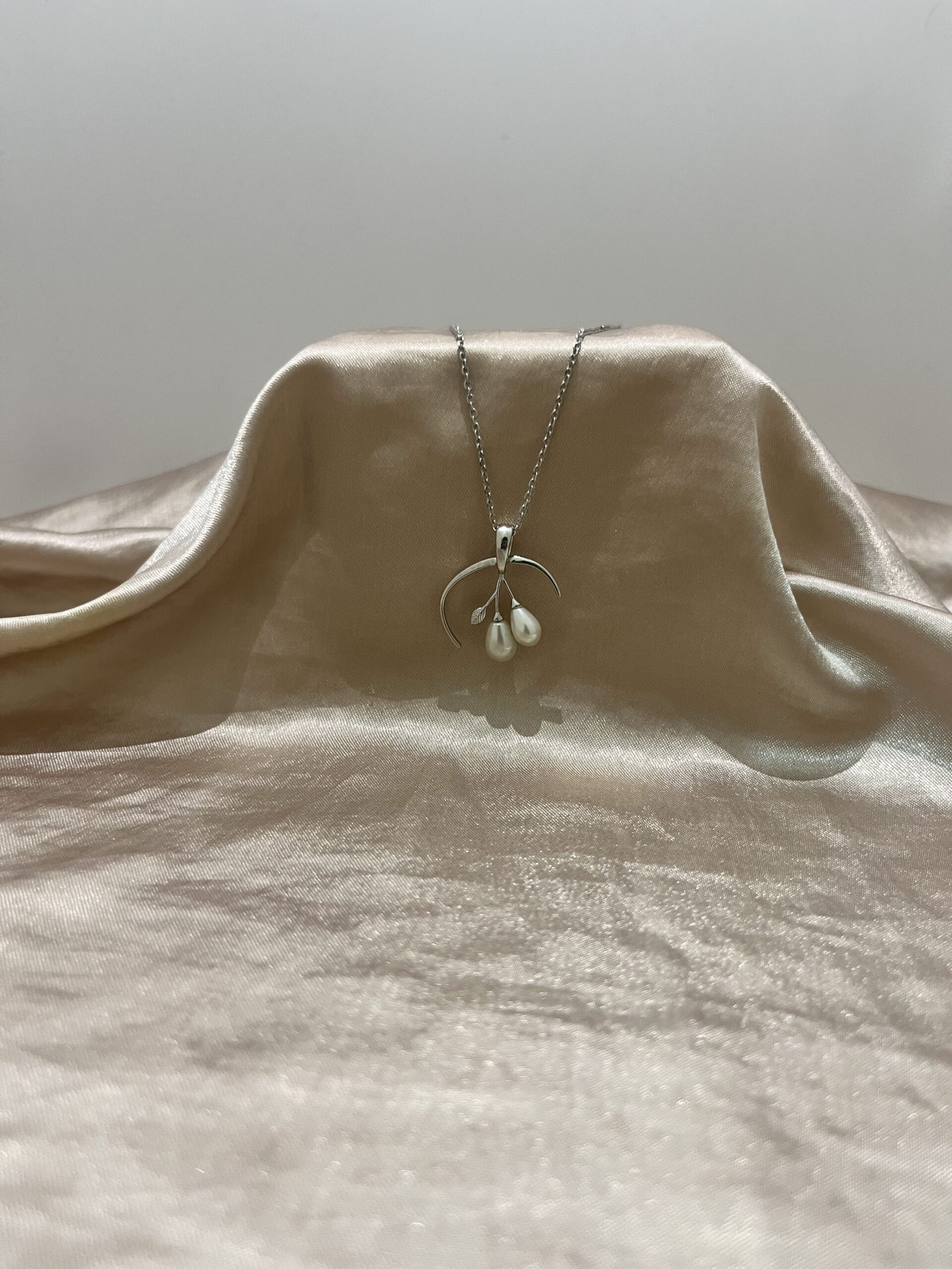 Elegant Crescent Branch & Pearl Pendant in 92.5 Silver - Image 3