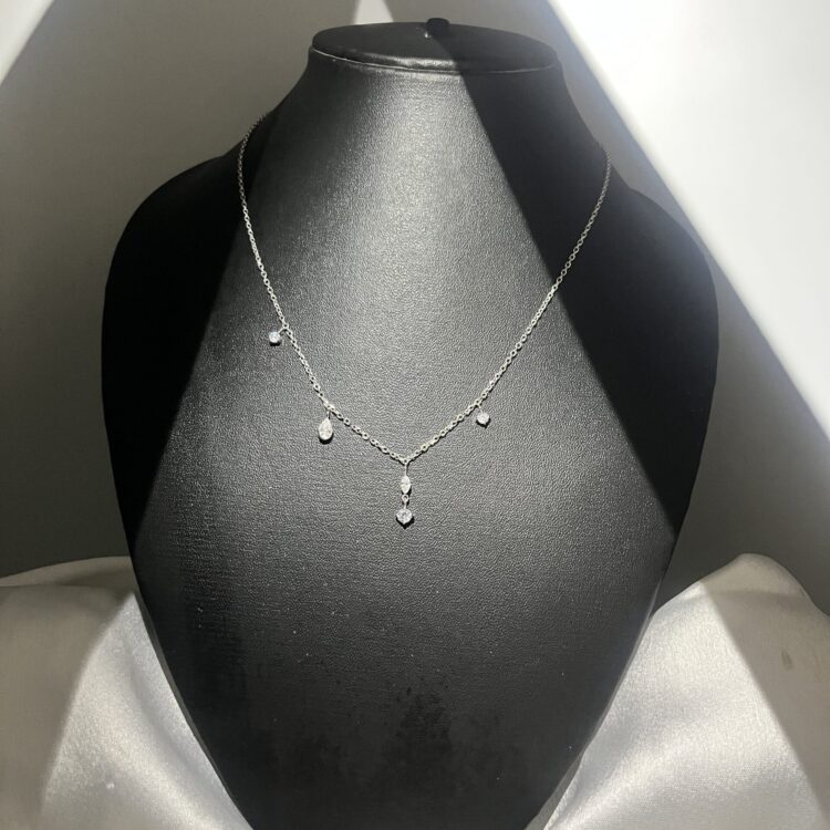 The Modern Silhouette Diamond Dangle Necklace