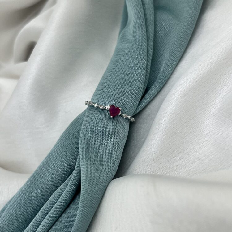 Vintage-Inspired Heart Gemstone & Diamond Promise Ring